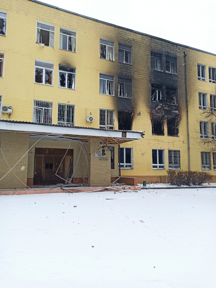 Щодо відбудови навчальної частини Каразінського університету в селищі П’ятихатки